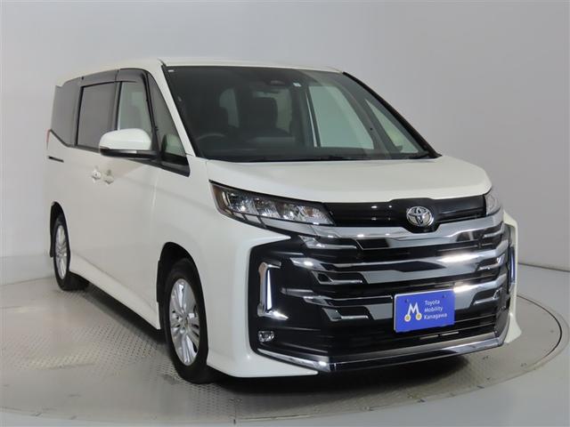 ノア Ｓ－Ｇ　禁煙車・ワンオーナー・自動（軽減）ブレーキ・純正メモリーナビゲーション・フルセグ・バックガイドモニター・後席モニター・両側パワースライドドア・スマートキー・ＬＥＤヘッドライト・ＥＴＣ・アルミホイール（10枚目）