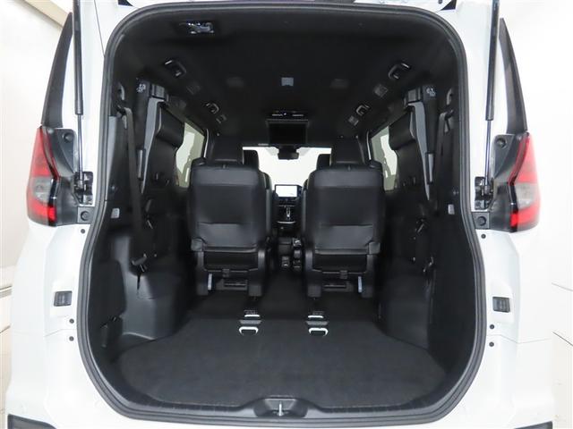 ノア ハイブリッドS-Z トヨタ認定中古車・禁煙車・ワンオーナー・自動(軽減)ブレーキ・純正メモリーナビゲーション・フルセグ・後席モニター・バックガイドモニター・両側パワースライドドア・スマートキー・LEDヘッドライト・ETC(16枚目)