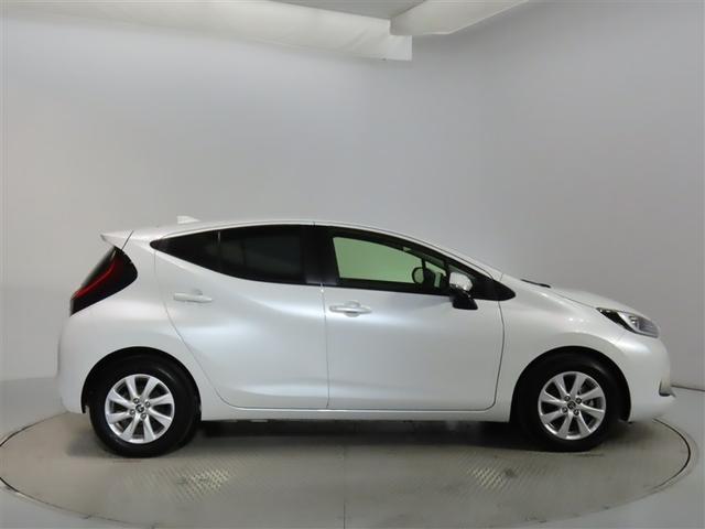 アクア Z トヨタ認定中古車・禁煙車・ワンオーナー・自動(軽減)ブレーキ・純正メモリーナビゲーション・フルセグ・バックガイドモニター・スマートキー・LEDヘッドライト・ETC・クルーズコントロール・ドラレコ(4枚目)