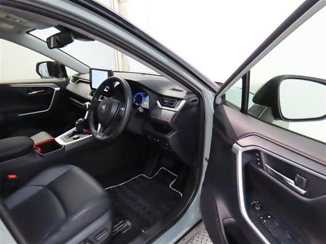 ＲＡＶ４ アドベンチャー　オフロードパッケージＩＩ　トヨタ認定中古車・禁煙車・ワンオーナー・自動（軽減）ブレーキ・純正メモリーナビゲーション・フルセグ・バックガイドモニター・スマートキー・ＬＥＤヘッドライト・ＥＴＣ・クルーズコントロール・ドラレコ（8枚目）