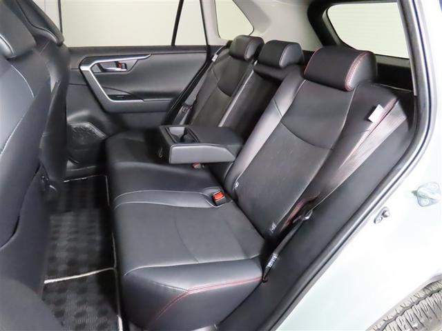 ＲＡＶ４ アドベンチャー　オフロードパッケージＩＩ　トヨタ認定中古車・禁煙車・ワンオーナー・自動（軽減）ブレーキ・純正メモリーナビゲーション・フルセグ・バックガイドモニター・スマートキー・ＬＥＤヘッドライト・ＥＴＣ・クルーズコントロール・ドラレコ（11枚目）