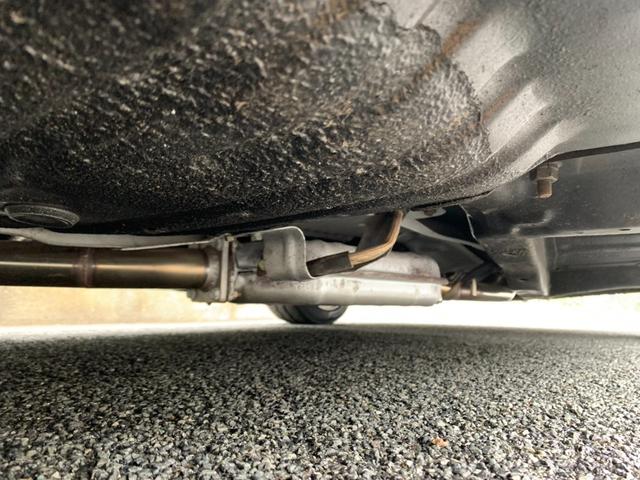 マークII グランデ　２ドアハードトップ　純正５速　ボディレストア歴あり　前後ワンオフ車高調　ワンオフステンレスマフラー　ステンレスタコ足　クーラー修理済（Ｒ１３４）　クラッチ新品　当時物ＳＳＲメッシュ１５インチ（22枚目）