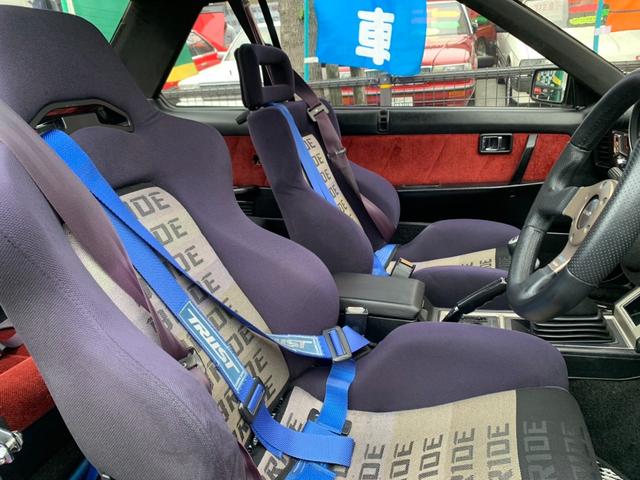 スカイライン ２０００ターボＲＳ－Ｘ　オプション内装　前後車高調　ステンレスタコ足　砲弾マフラー　追加メーター／金プロ付き　後付けインタークーラー／社外エアクリ／ワンオフパイピング　クーラー修理済み　ブリッドセミバケ　パナスポＡＷ（37枚目）