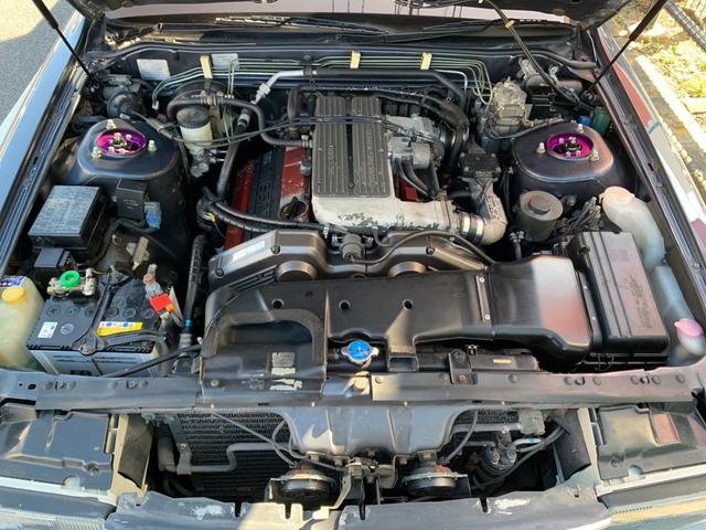 グロリア・シーマ タイプＩＩリミテッド　ＪＩＣ車高調付き公認済み　ＪＡＳＴ．ＯＮワンオフマフラー音量調整バルブ付き　純正オプションリップ／リアスポイラー／リアアンダー　タイベル／ウォーターポンプ交換済み　ドラレコ／ＥＴＣ　クーラー修理済み（30枚目）