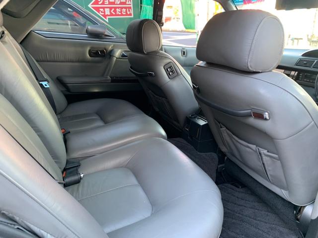 NISSAN CEDRIC CIMA TYPE II