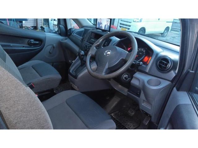 ＮＶ２００バネットバン ＤＸ　ナビ　走ＴＶ　キーレス（6枚目）