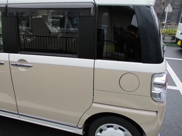 ムーヴキャンバス Ｇメイクアップリミテッド　ＳＡＩＩＩ　スマアシＩＩＩ、両側パワースライドドア、パノラマモニター、ナビ・ドラレコＥＴＣ、ワンオーナー、（8枚目）