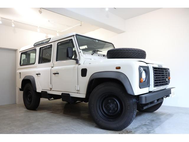 ランドローバー ディフェンダー １１０ オートマ 698 0万円 平成16年 04年 東京都 中古車 価格 Com