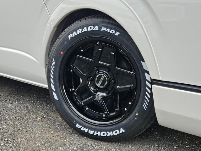 ハイエースワゴン ＧＬ　ベッドキット架装　ＢＩＧ－Ｘシンプルモデル　ＥＴＣ　シートカバー　ＥＳＳＥＸフロントスポイラーｖｅｒ４　ＥＳＳＥＸアルミホイール　ＥＮＣＳ－１７インチ（ブラック／リムブラック）（14枚目）
