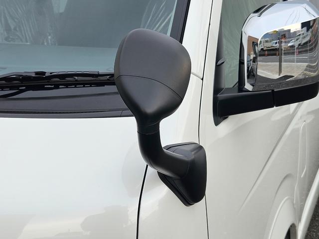 ハイエースワゴン ＧＬ　ベッドキット架装　ＢＩＧ－Ｘシンプルモデル　ＥＴＣ　シートカバー　ＥＳＳＥＸフロントスポイラーｖｅｒ４　ＥＳＳＥＸアルミホイール　ＥＮＣＳ－１７インチ（ブラック／リムブラック）（27枚目）