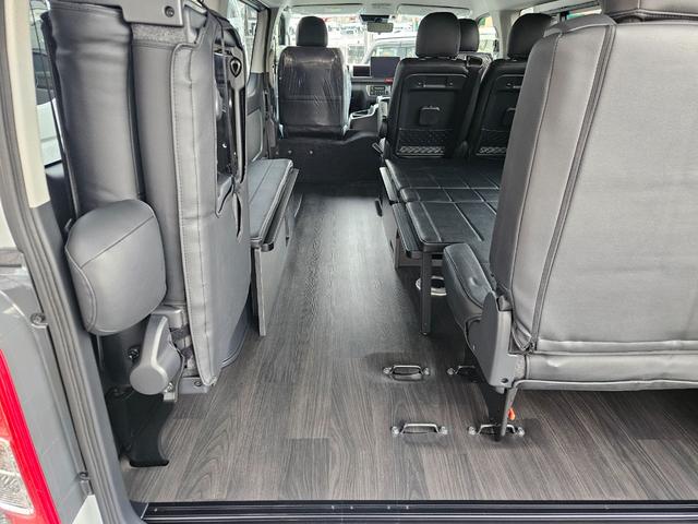 ハイエースワゴン ＧＬ　ベッドキット架装　ＢＩＧ－Ｘシンプルモデル　ＥＴＣ　シートカバー　ＥＳＳＥＸフロントスポイラーｖｅｒ４　ＥＳＳＥＸアルミホイール　ＥＮＣＳ－１７インチ（ブラック／リムブラック）（51枚目）