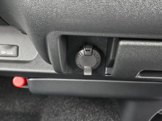 ハイエースワゴン ＧＬ　ベッドキット架装　ＢＩＧ－Ｘシンプルモデル　ＥＴＣ　シートカバー　ＥＳＳＥＸフロントスポイラーｖｅｒ４　ＥＳＳＥＸアルミホイール　ＥＮＣＳ－１７インチ（ブラック／リムブラック）（74枚目）