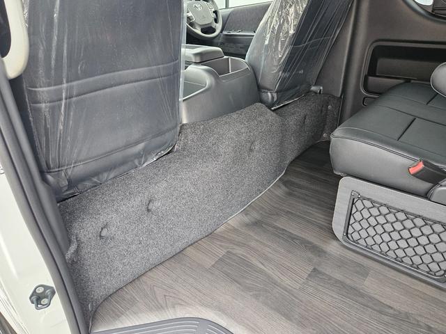ハイエースワゴン ＧＬ　ベッドキット架装　ＢＩＧ－Ｘシンプルモデル　ＥＴＣ　シートカバー　ＥＳＳＥＸフロントスポイラーｖｅｒ４　ＥＳＳＥＸアルミホイール　ＥＮＣＳ－１７インチ（ブラック／リムブラック）（75枚目）