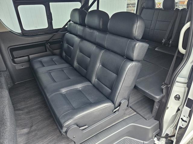 ハイエースワゴン ＧＬ　ベッドキット架装（ＴＲＥＫシート換装）ＢＩＧ－Ｘシンプルモデル　ＥＴＣ　シートカバー　ＥＳＳＥＸフロントスポイラーｖｅｒ４　ＥＳＳＥＸアルミホイール　ＥＭ－１７インチ（ブラックマシニング）（11枚目）