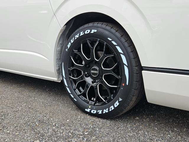 ハイエースワゴン ＧＬ　ベッドキット架装（ＴＲＥＫシート換装）ＢＩＧ－Ｘシンプルモデル　ＥＴＣ　シートカバー　ＥＳＳＥＸフロントスポイラーｖｅｒ４　ＥＳＳＥＸアルミホイール　ＥＭ－１７インチ（ブラックマシニング）（16枚目）