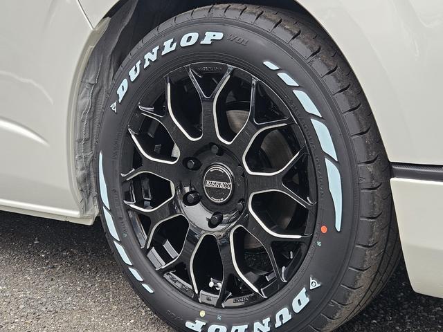 ハイエースワゴン ＧＬ　ベッドキット架装（ＴＲＥＫシート換装）ＢＩＧ－Ｘシンプルモデル　ＥＴＣ　シートカバー　ＥＳＳＥＸフロントスポイラーｖｅｒ４　ＥＳＳＥＸアルミホイール　ＥＭ－１７インチ（ブラックマシニング）（17枚目）