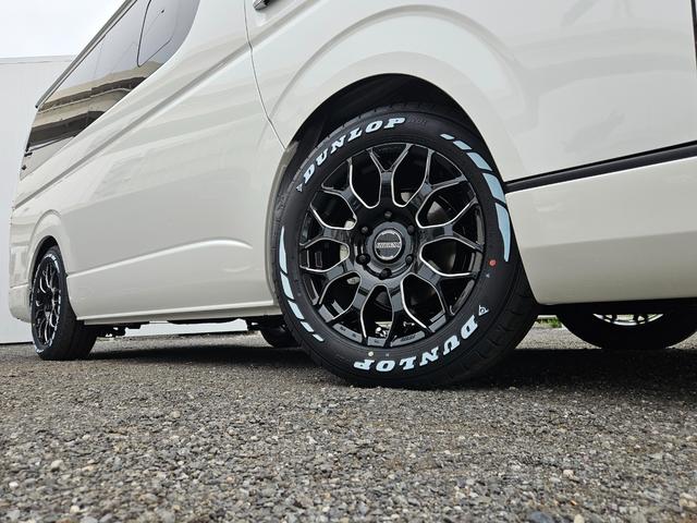ハイエースワゴン ＧＬ　ベッドキット架装（ＴＲＥＫシート換装）ＢＩＧ－Ｘシンプルモデル　ＥＴＣ　シートカバー　ＥＳＳＥＸフロントスポイラーｖｅｒ４　ＥＳＳＥＸアルミホイール　ＥＭ－１７インチ（ブラックマシニング）（18枚目）