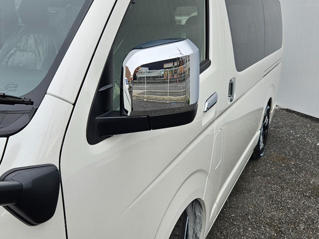 ハイエースワゴン ＧＬ　ベッドキット架装（ＴＲＥＫシート換装）ＢＩＧ－Ｘシンプルモデル　ＥＴＣ　シートカバー　ＥＳＳＥＸフロントスポイラーｖｅｒ４　ＥＳＳＥＸアルミホイール　ＥＭ－１７インチ（ブラックマシニング）（25枚目）