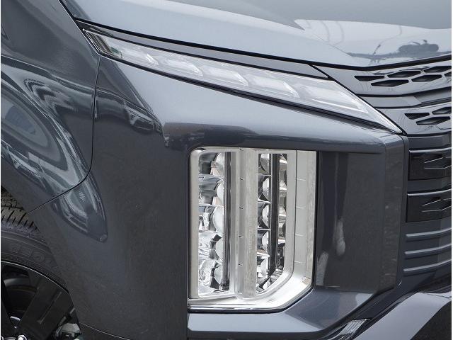 デリカD:5 シャモニー ALPINE BIG-X/ETC/電動サイドステップ非装着車/8人乗り/バックカメラ/パワーシート/純正ホイール/CHAMONIX(17枚目)