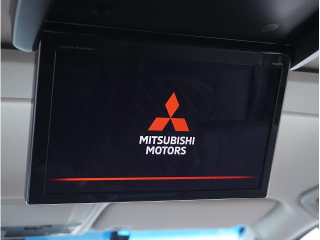 デリカD:5 アーバンギア G パワーパッケージ 10インチナビ/12.8型フリップダウンモニター/ETC/アーバンギア/e-assist/マルチアラウンドモニター/レーダークルーズコントロール/マルチLEDヘッドライト/パワーシート(5枚目)