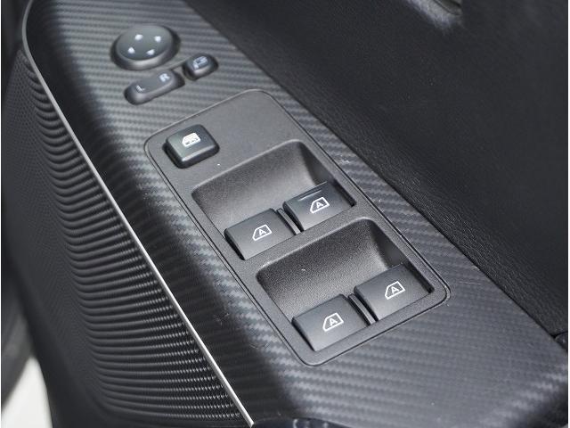 デリカD:5 アーバンギア G パワーパッケージ 10インチナビ/12.8型フリップダウンモニター/ETC/アーバンギア/e-assist/マルチアラウンドモニター/レーダークルーズコントロール/マルチLEDヘッドライト/パワーシート(40枚目)