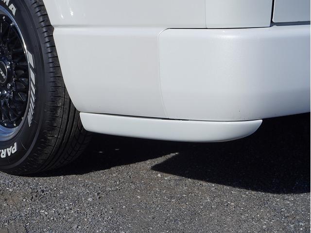 ハイエースバン スーパーGL ダークプライムII ESSEX ENCM-16インチアルミ フロントスポイラーver4 サイドライナー リアライナー 2インチローダウン カロッツェリア7インチ楽ナビ ETC ドライブレコーダー(30枚目)