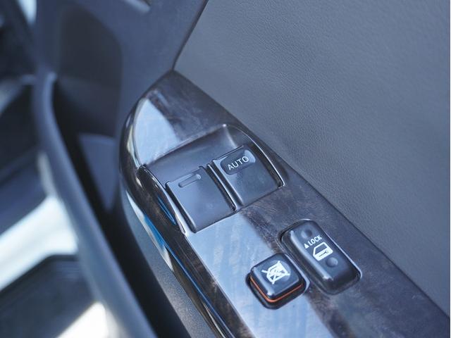 ハイエースバン スーパーGL ダークプライムII ESSEX ENCM-16インチアルミ フロントスポイラーver4 サイドライナー リアライナー 2インチローダウン カロッツェリア7インチ楽ナビ ETC ドライブレコーダー(34枚目)