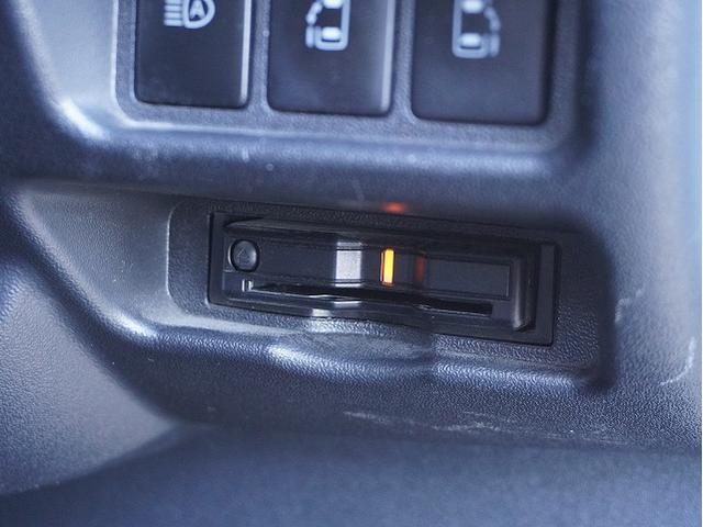 ハイエースバン スーパーGL ダークプライムII ESSEX ENCM-16インチアルミ フロントスポイラーver4 サイドライナー リアライナー 2インチローダウン カロッツェリア7インチ楽ナビ ETC ドライブレコーダー(37枚目)