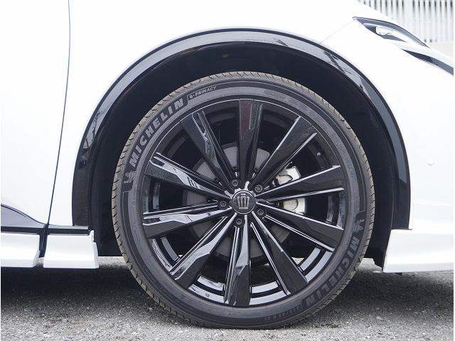 クラウンスポーツ Ｚ　モデリスタフルエアロ／パノラマルーフ／内装色サンドブラウン／デジタルインナーミラー／１２．３型ディスプレイオーディオｐｌｕｓ／トヨタチームメイト／トヨタプレミアムサウンドシステム／寒冷地仕様（7枚目）