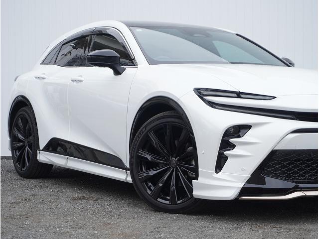 クラウンスポーツ Ｚ　モデリスタフルエアロ／パノラマルーフ／内装色サンドブラウン／デジタルインナーミラー／１２．３型ディスプレイオーディオｐｌｕｓ／トヨタチームメイト／トヨタプレミアムサウンドシステム／寒冷地仕様（9枚目）