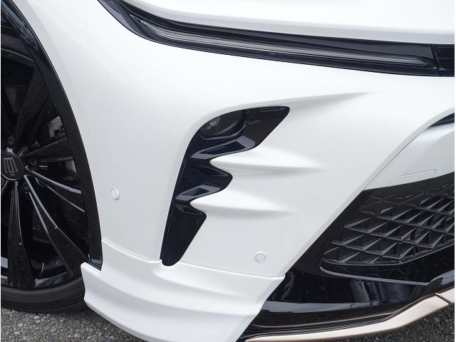 クラウンスポーツ Ｚ　モデリスタフルエアロ／パノラマルーフ／内装色サンドブラウン／デジタルインナーミラー／１２．３型ディスプレイオーディオｐｌｕｓ／トヨタチームメイト／トヨタプレミアムサウンドシステム／寒冷地仕様（21枚目）