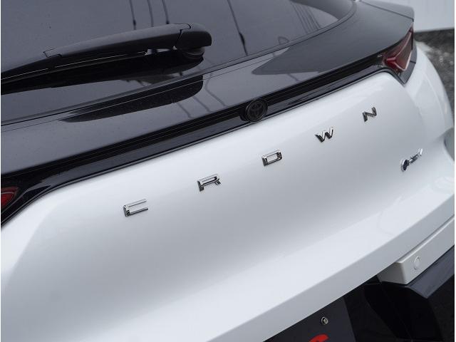 クラウンスポーツ Ｚ　モデリスタフルエアロ／パノラマルーフ／内装色サンドブラウン／デジタルインナーミラー／１２．３型ディスプレイオーディオｐｌｕｓ／トヨタチームメイト／トヨタプレミアムサウンドシステム／寒冷地仕様（31枚目）