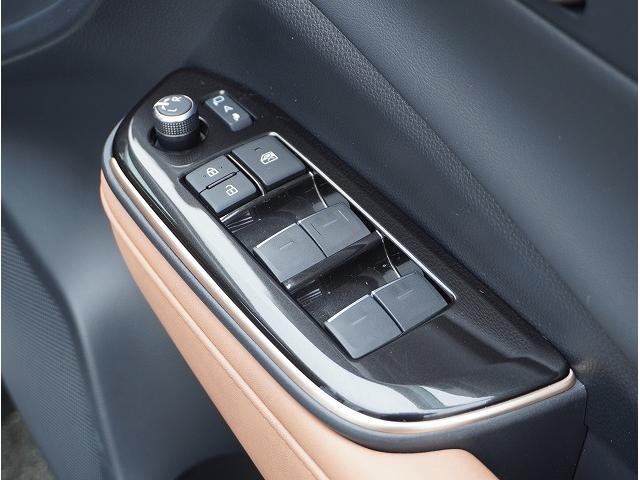 クラウンスポーツ Ｚ　モデリスタフルエアロ／パノラマルーフ／内装色サンドブラウン／デジタルインナーミラー／１２．３型ディスプレイオーディオｐｌｕｓ／トヨタチームメイト／トヨタプレミアムサウンドシステム／寒冷地仕様（33枚目）