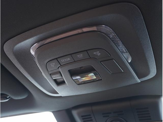 クラウンスポーツ Ｚ　モデリスタフルエアロ／パノラマルーフ／内装色サンドブラウン／デジタルインナーミラー／１２．３型ディスプレイオーディオｐｌｕｓ／トヨタチームメイト／トヨタプレミアムサウンドシステム／寒冷地仕様（65枚目）