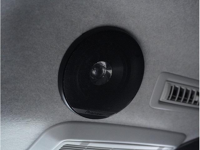 ハイエースワゴン ＧＬ　ベッドキット架装／ＢＩＧ－Ｘ／１２．８フリップダウンモニター／天井１０センチスピーカー／Ｐｉｏｎｅｅｒサブウーファー／ＥＳＳＥＸバッドパネル／ＥＳＳＥＸフロントリップ／ＥＳＳＥＸ　ＥＮＣＢ１７アルミ（68枚目）