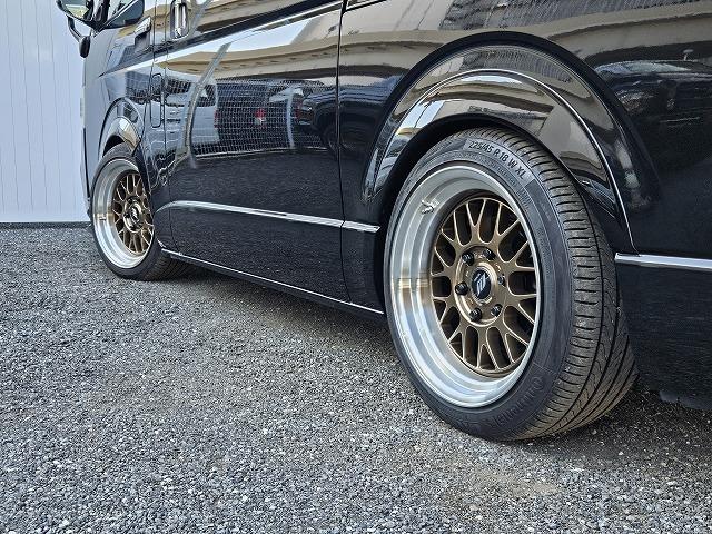 レジアスエースバン スーパーＧＬ　ダークプライム　ＡＬＰＩＮＥ７インチナビ／ＷＯＲＫ１８インチアルミホイール／ドライブレコーダー／ＢＲＩＤＥシート／ＥＴＣ／シートカバーＡＬＰＩＮＥ１０．１型フリップダウンモニター／シートカバー／ディーゼル車（23枚目）