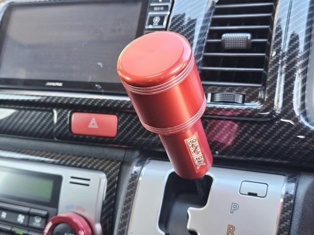 レジアスエースバン スーパーＧＬ　ダークプライム　ＡＬＰＩＮＥ７インチナビ／ＷＯＲＫ１８インチアルミホイール／ドライブレコーダー／ＢＲＩＤＥシート／ＥＴＣ／シートカバーＡＬＰＩＮＥ１０．１型フリップダウンモニター／シートカバー／ディーゼル車（45枚目）