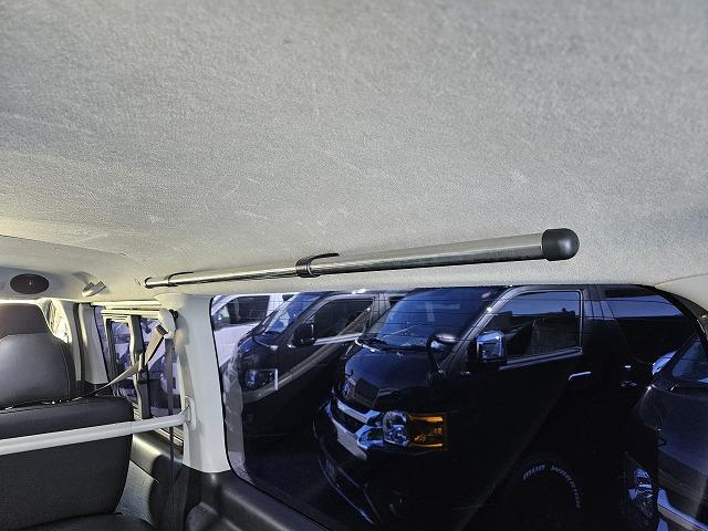 レジアスエースバン スーパーＧＬ　ダークプライム　ＡＬＰＩＮＥ７インチナビ／ＷＯＲＫ１８インチアルミホイール／ドライブレコーダー／ＢＲＩＤＥシート／ＥＴＣ／シートカバーＡＬＰＩＮＥ１０．１型フリップダウンモニター／シートカバー／ディーゼル車（61枚目）