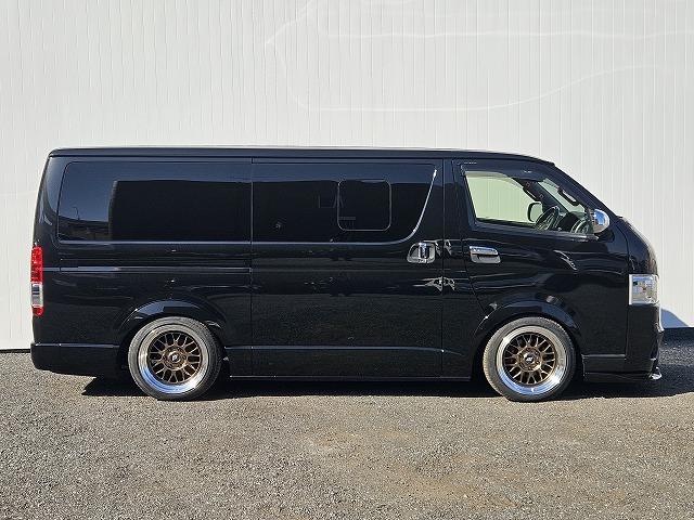 レジアスエースバン スーパーＧＬ　ダークプライム　ＡＬＰＩＮＥ７インチナビ／ＷＯＲＫ１８インチアルミホイール／ドライブレコーダー／ＢＲＩＤＥシート／ＥＴＣ／シートカバーＡＬＰＩＮＥ１０．１型フリップダウンモニター／シートカバー／ディーゼル車（70枚目）