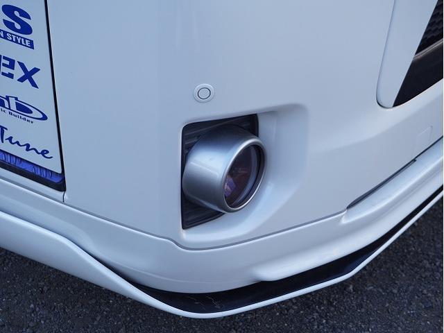 ハイエースバン スーパーＧＬ　５０ＴＨ　アニバーサリーリミテッド　ＡＬＰＩＮＥ　ＢＩＧ－Ｘ／フリップベッドキット／ドライブレコーダー／ＰＩＶＯＴオートクルーズ付スロコン／フロントスピーカー交換／ＥＳＳＥＸ１９インチアルミホイール／クワトログリル／フルエアロ（17枚目）