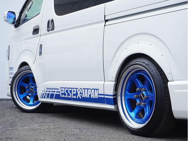 ハイエースバン スーパーＧＬ　５０ＴＨ　アニバーサリーリミテッド　ＡＬＰＩＮＥ　ＢＩＧ－Ｘ／フリップベッドキット／ドライブレコーダー／ＰＩＶＯＴオートクルーズ付スロコン／フロントスピーカー交換／ＥＳＳＥＸ１９インチアルミホイール／クワトログリル／フルエアロ（25枚目）