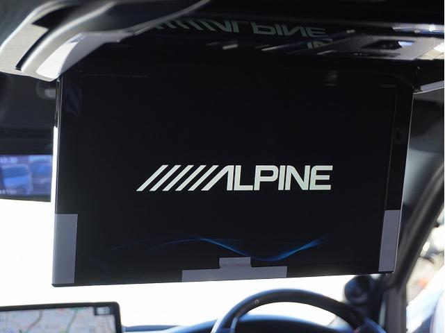 ハイエースバン スーパーＧＬ　ダークプライムＩＩ　７人乗り架装／キャプテンシート／ＡＬＰＩＮＥ　ＢＩＧ－Ｘ／ＡＬＰＩＮＥ　１２．８型フリップダウンモニター／ＥＳＳＥＸクワトログリル／コンフォートリーフ（改造申請済み）／ＲＥＣＡＲＯシート／社外デジミラ（7枚目）