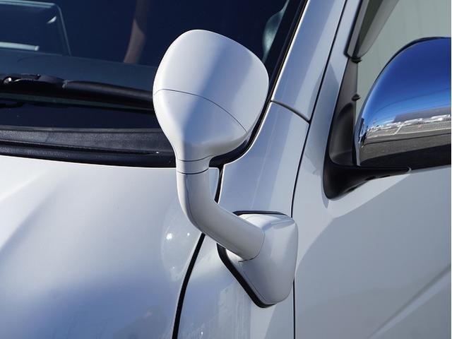 ハイエースバン スーパーＧＬ　ダークプライムＩＩ　７人乗り架装／キャプテンシート／ＡＬＰＩＮＥ　ＢＩＧ－Ｘ／ＡＬＰＩＮＥ　１２．８型フリップダウンモニター／ＥＳＳＥＸクワトログリル／コンフォートリーフ（改造申請済み）／ＲＥＣＡＲＯシート／社外デジミラ（19枚目）