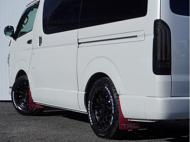 ハイエースバン スーパーＧＬ　ダークプライムＩＩ　７人乗り架装／キャプテンシート／ＡＬＰＩＮＥ　ＢＩＧ－Ｘ／ＡＬＰＩＮＥ　１２．８型フリップダウンモニター／ＥＳＳＥＸクワトログリル／コンフォートリーフ（改造申請済み）／ＲＥＣＡＲＯシート／社外デジミラ（25枚目）