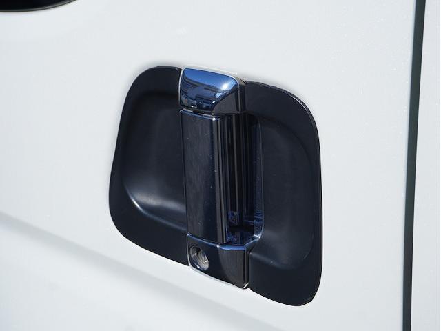 ハイエースバン スーパーＧＬ　ダークプライムＩＩ　ＡＬＰＩＮＥ　ＢＩＧ－Ｘ／カスタムベッドキット（ウレタン無し）／フロアフローリング／シートカバー／エンジンルームカバー／ドライブレコーダー／ＥＴＣ（13枚目）