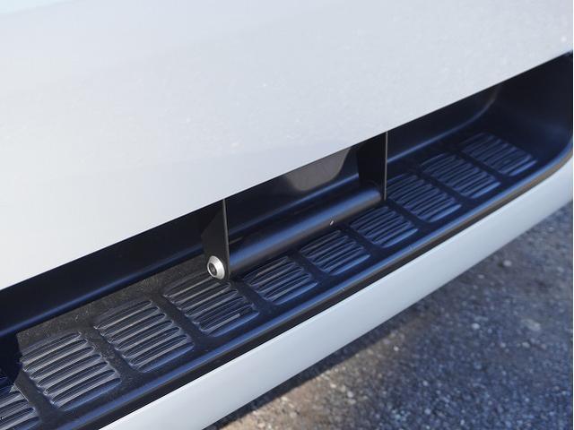 ハイエースバン スーパーＧＬ　ダークプライムＩＩ　ＡＬＰＩＮＥ　ＢＩＧ－Ｘ／カスタムベッドキット（ウレタン無し）／フロアフローリング／シートカバー／エンジンルームカバー／ドライブレコーダー／ＥＴＣ（37枚目）