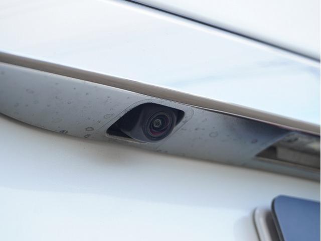 ハイエースバン スーパーＧＬ　ダークプライムＩＩ　ＢＩＧ－Ｘ／フリップダウンモニター／ドラレコ／ＥＴＣ／ＥＳＳＥＸアルミホイール／ＥＳＳＥＸフルエアロ／ベッドキット（ウレタン無し）／フロアフローリング／エンジンルームカバー／フロアマット／シートカバー（37枚目）