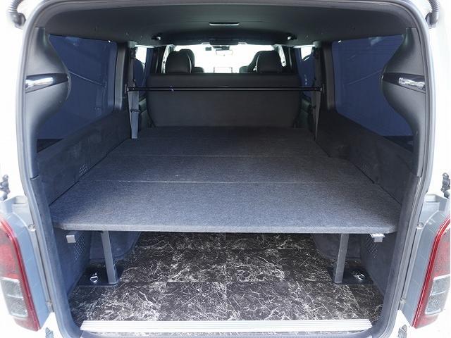 ハイエースバン スーパーＧＬ　ダークプライムＩＩ　ＢＩＧ－Ｘ／フリップダウンモニター／ドラレコ／ＥＴＣ／ＥＳＳＥＸアルミホイール／ＥＳＳＥＸフルエアロ／ベッドキット（ウレタン無し）／フロアフローリング／エンジンルームカバー／フロアマット／シートカバー（74枚目）