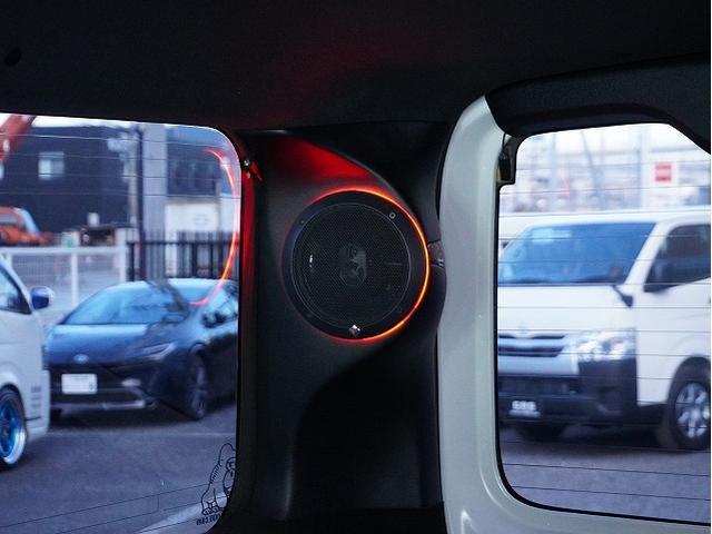 ハイエースバン スーパーＧＬ　ダークプライムＩＩ　ＢＩＧ－Ｘ／フリップダウンモニター／ドラレコ／ＥＴＣ／ＥＳＳＥＸアルミホイール／ＥＳＳＥＸフルエアロ／ベッドキット（ウレタン無し）／フロアフローリング／エンジンルームカバー／フロアマット／シートカバー（75枚目）