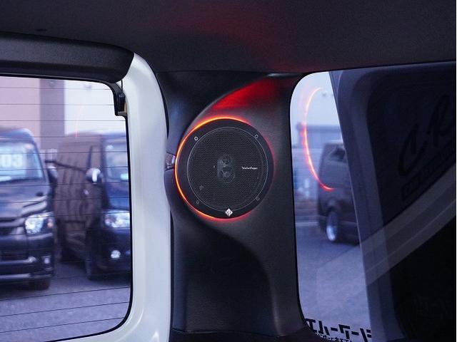 ハイエースバン スーパーＧＬ　ダークプライムＩＩ　ＢＩＧ－Ｘ／フリップダウンモニター／ドラレコ／ＥＴＣ／ＥＳＳＥＸアルミホイール／ＥＳＳＥＸフルエアロ／ベッドキット（ウレタン無し）／フロアフローリング／エンジンルームカバー／フロアマット／シートカバー（76枚目）